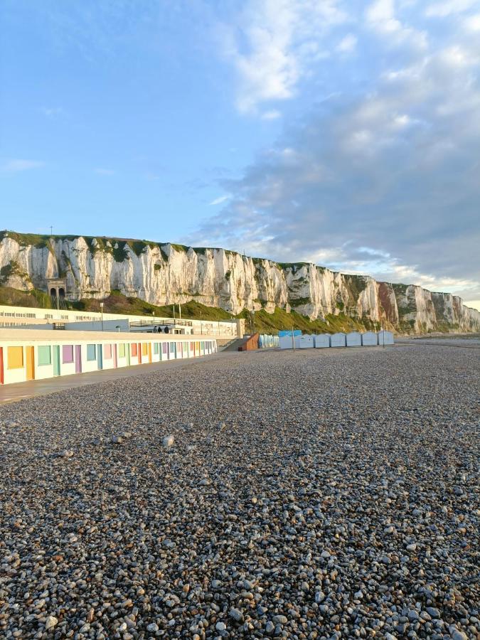 Le Domaine Des Pins - Maison 2 Chambres Vue Mer Le Tréport Dış mekan fotoğraf